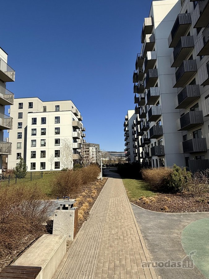 Išnuomojamas jaukus 2 kambarių butas Linkmenų - nuotraukos Nr. 12