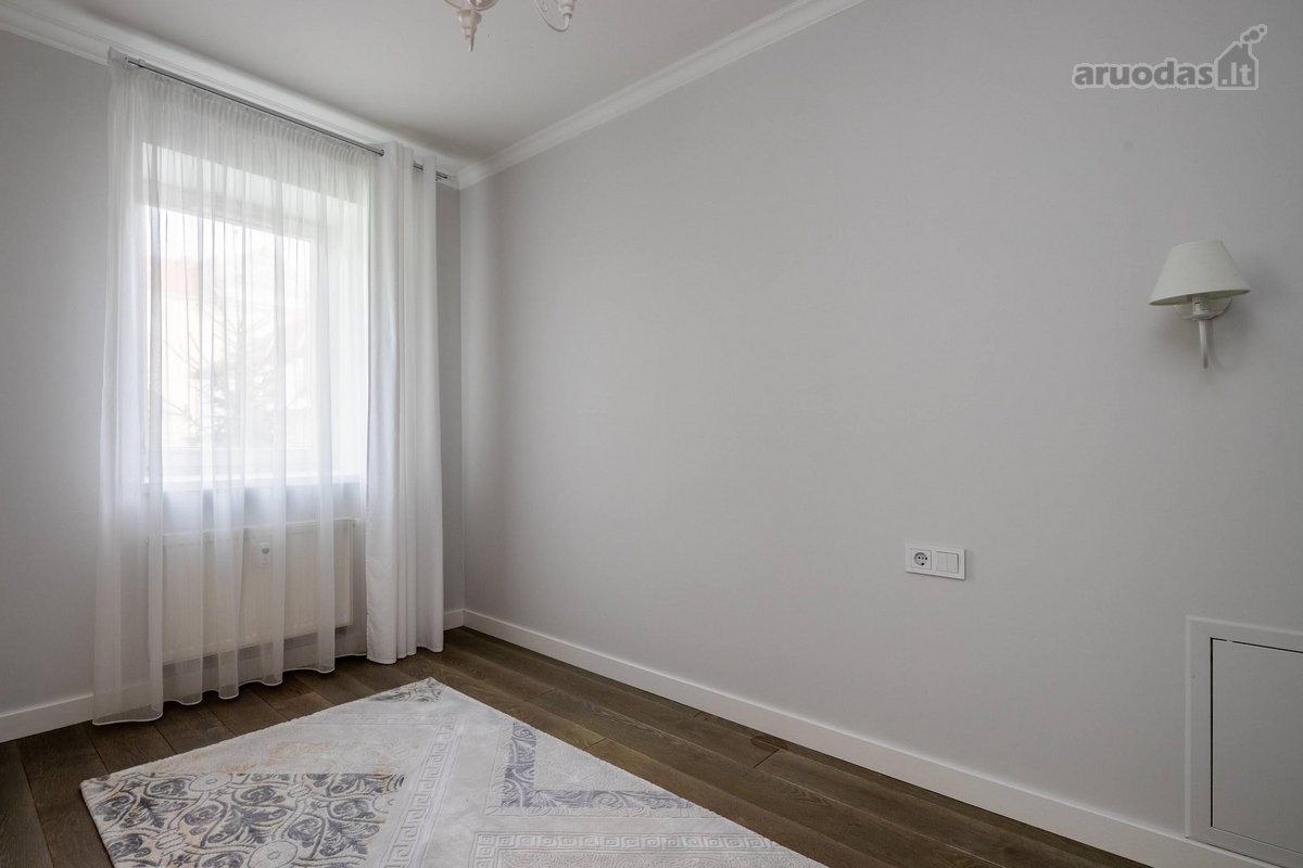 4 kambariai (svetainė ir trys miegamieji), - nuotraukos Nr. 13