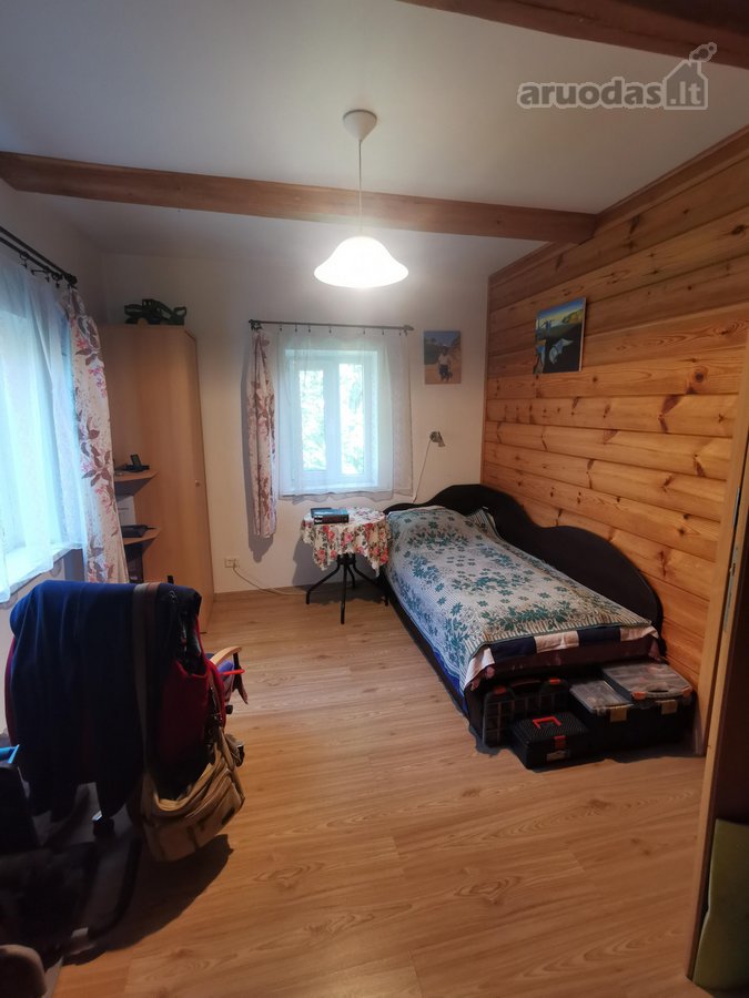 Sodyba trijų kambarių. Yra šulinys iš kurio - nuotraukos Nr. 8