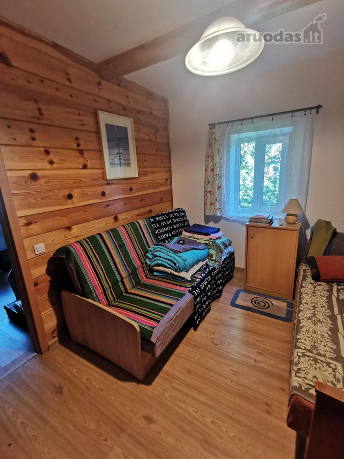 Sodyba trijų kambarių. Yra šulinys iš kurio - nuotraukos Nr. 9