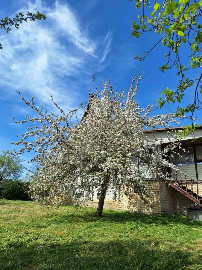 Parduodamas žemės sklypas su namu + pusrūsiu