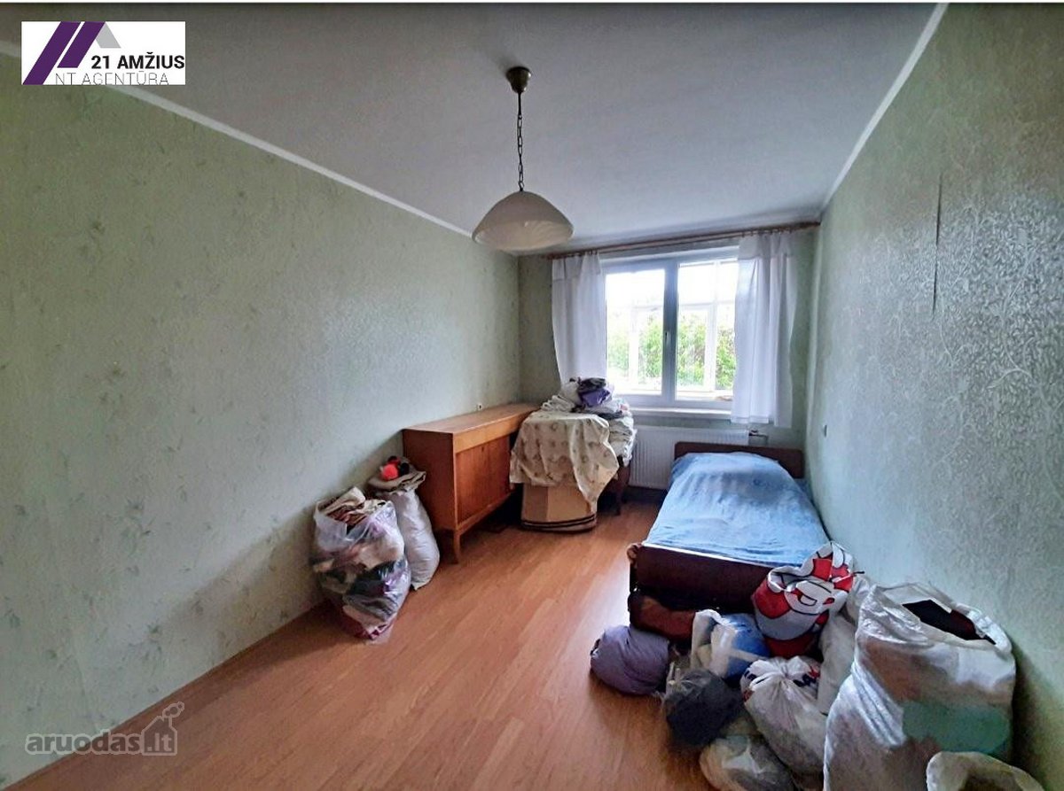 Parduodamas jaukus 3 kambarių butas su rūsiu - nuotraukos Nr. 6