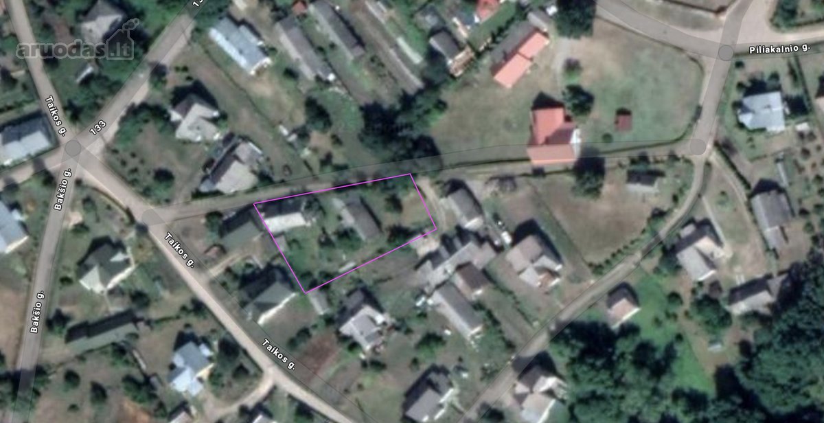 Gyvenamasis namas su 18,2 arų sklypu Merkinės
