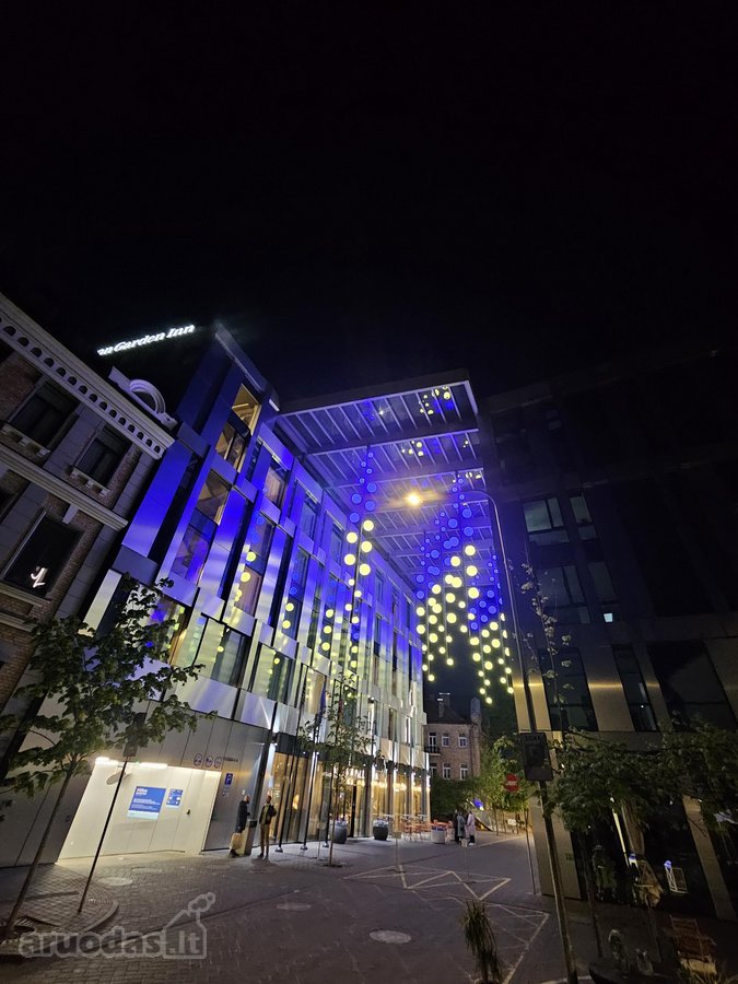 Yra kelios parkavimo vietos, nuoma po Hilton - nuotraukos Nr. 8