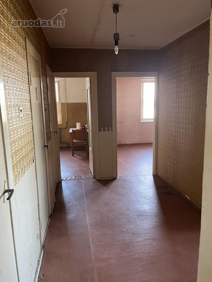 Parduodamas erdvus trijų kambarių butas, - nuotraukos Nr. 6