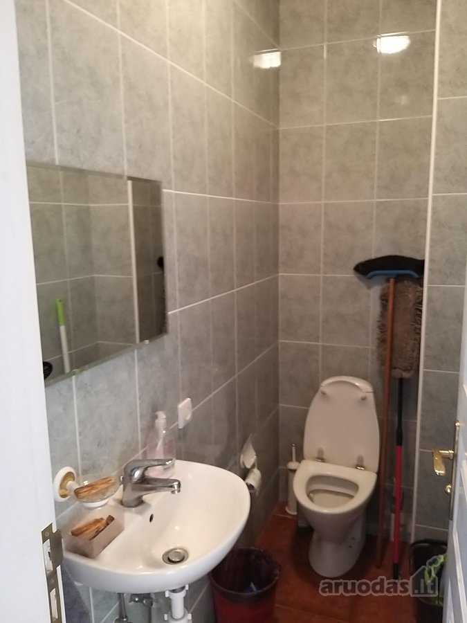 Patalpos gali būti pritaikytos komercijai.du - nuotraukos Nr. 4