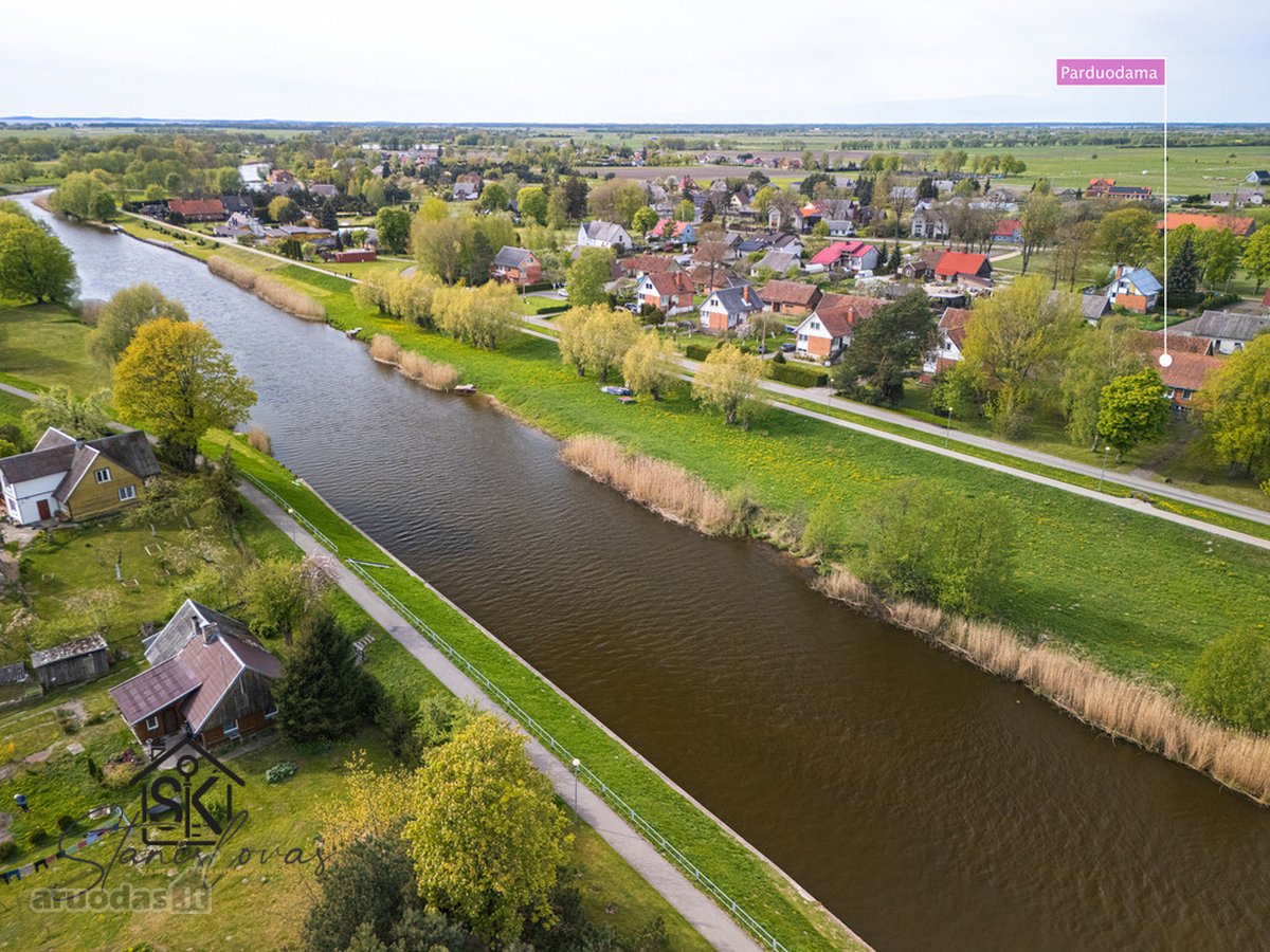 Erdvus Namas Su 16.5 A Žemės Sklypu, Sodu Ir