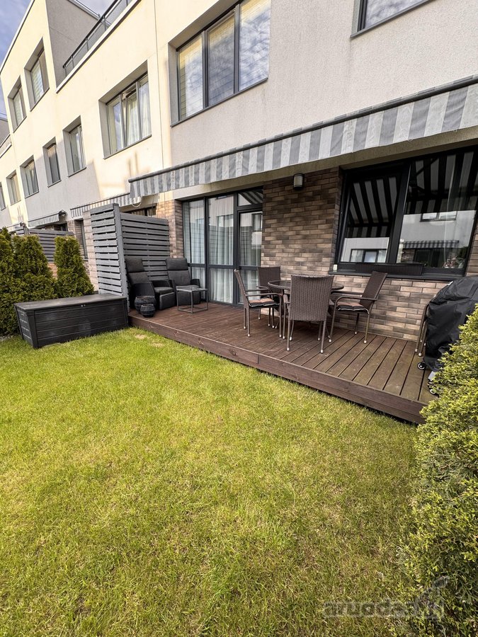 Nuomojamas jaukus 3 kambarių butas su terasa - nuotraukos Nr. 7