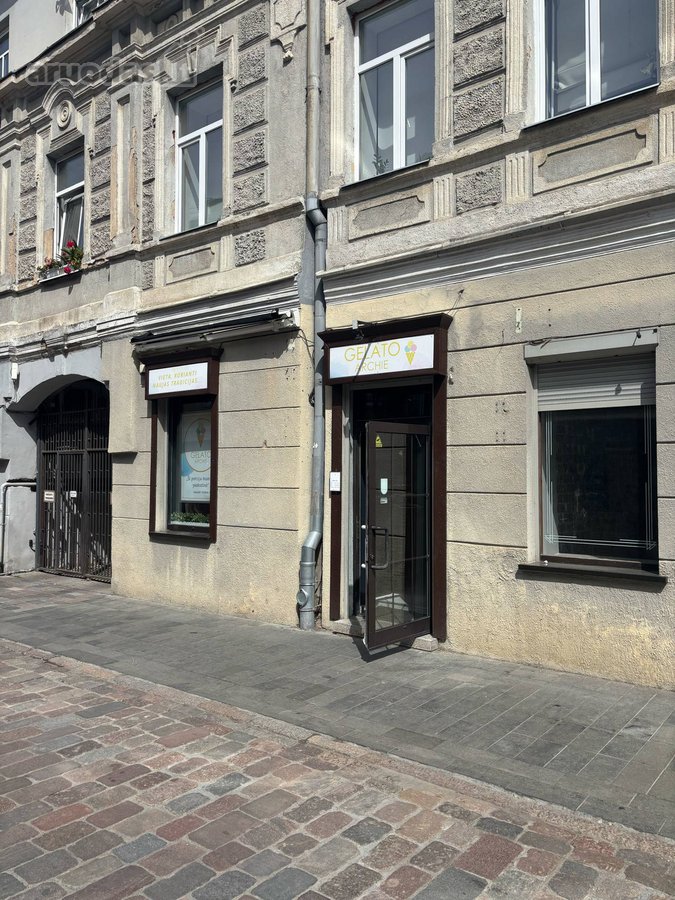 Parduodamos komercinės patalpos prestižinėje