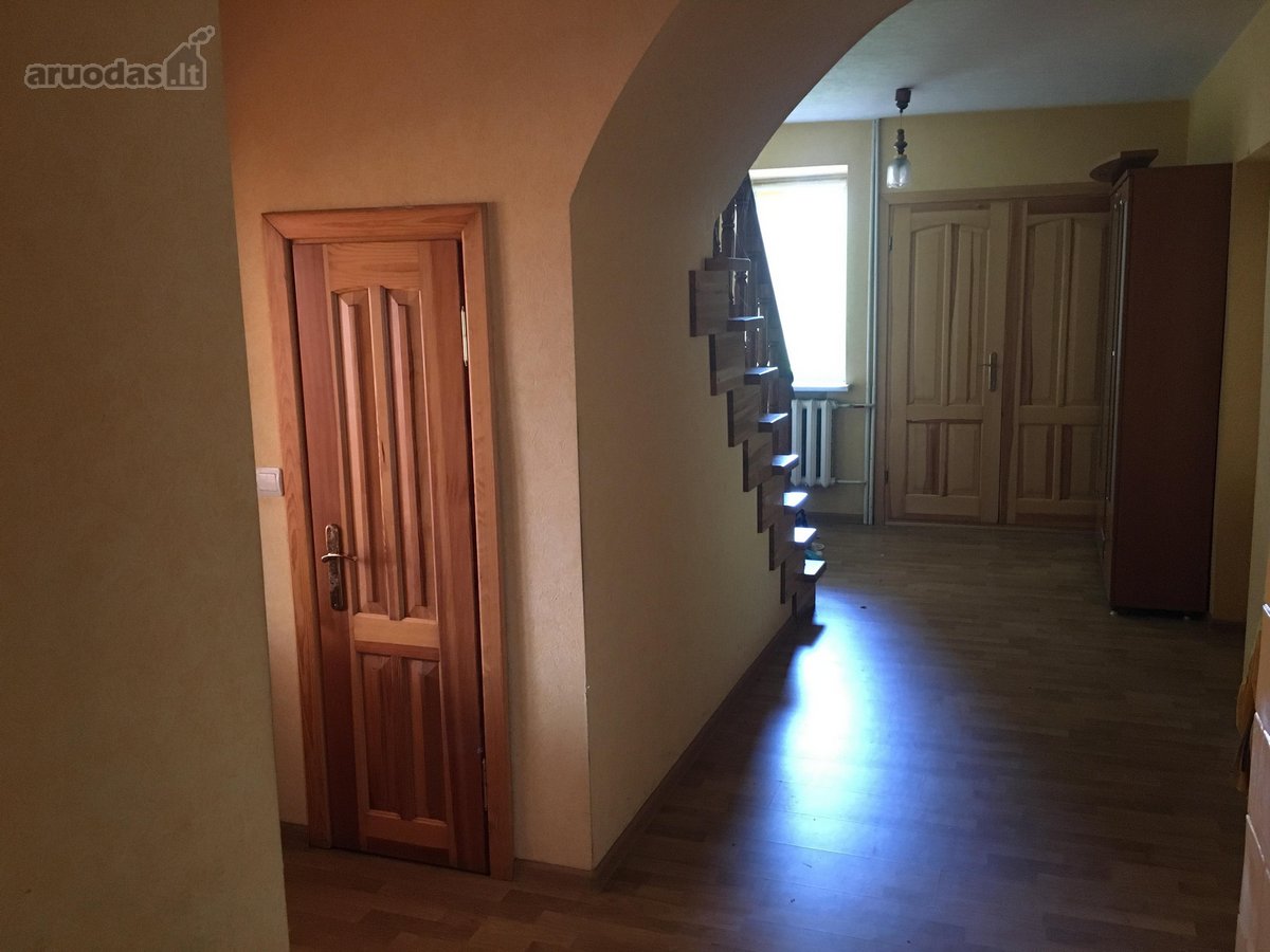 Parduodama išskirtinė sodyba esanti - nuotraukos Nr. 18