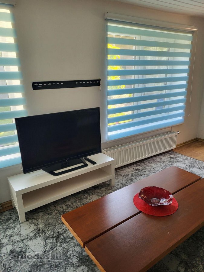 Nuomojamas atskiras namelis privačioje