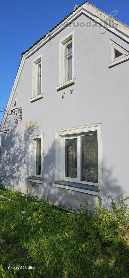 Parduodamas namas jam reikalingi kambarių - nuotraukos Nr. 2