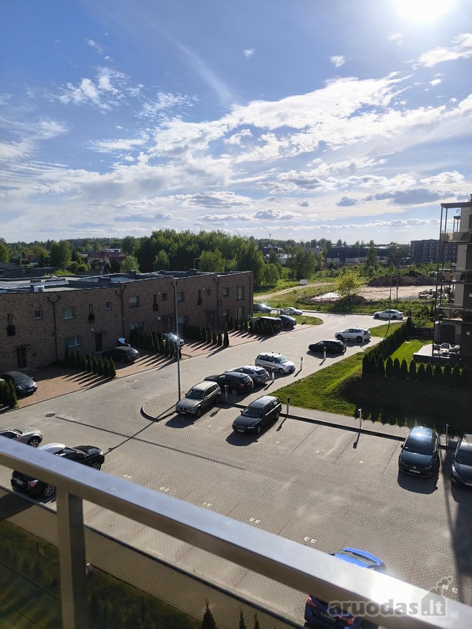 Išnuomojamas jaukus, saulėtas dviejų kambarių - nuotraukos Nr. 17