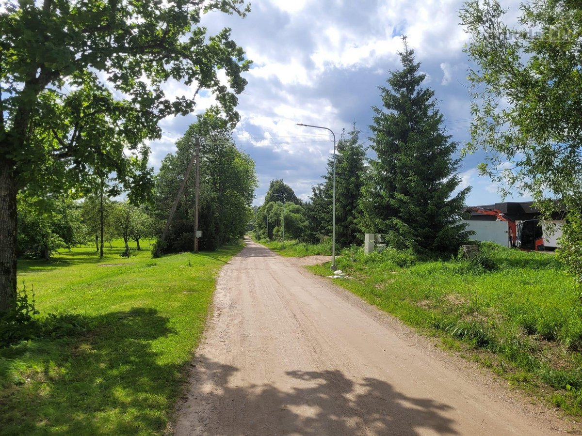 Parduodamas žemės sklypas 45km nuo Vilniaus,