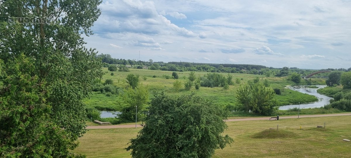 Parduodamas 2 kambarių butas Kėdainiuose.