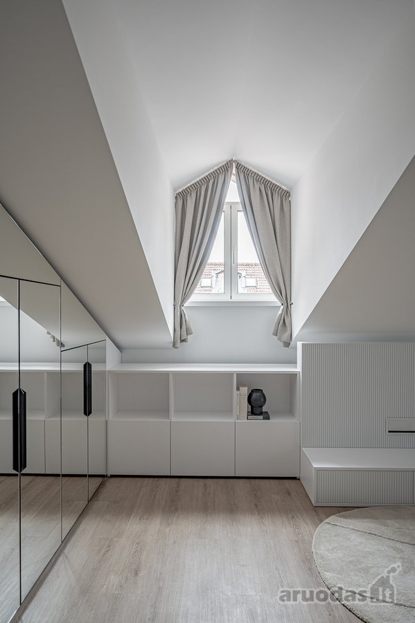 Išnuomojamas moderniai įrengtas 2 kambarių - nuotraukos Nr. 18