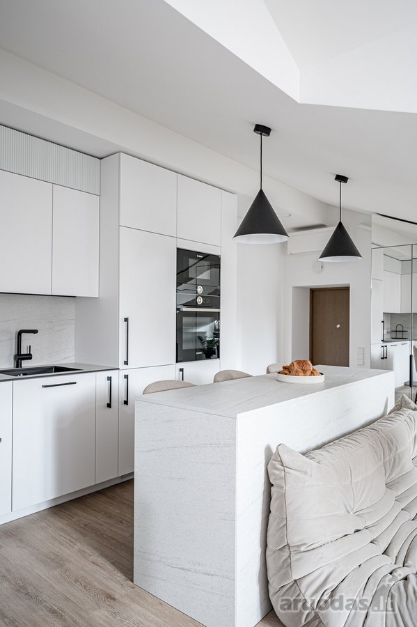 Išnuomojamas moderniai įrengtas 2 kambarių - nuotraukos Nr. 5