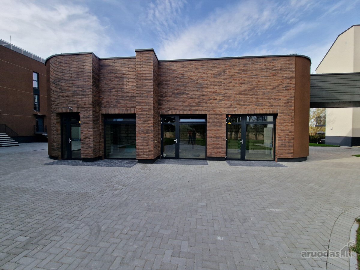 Jau Parduoti 7 Iš 8 Butų . Liko - nuotraukos Nr. 3