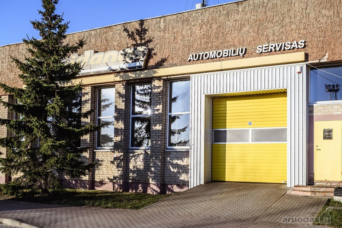 Parduodamos 480 Kv.m. Veikiančio Autoserviso
