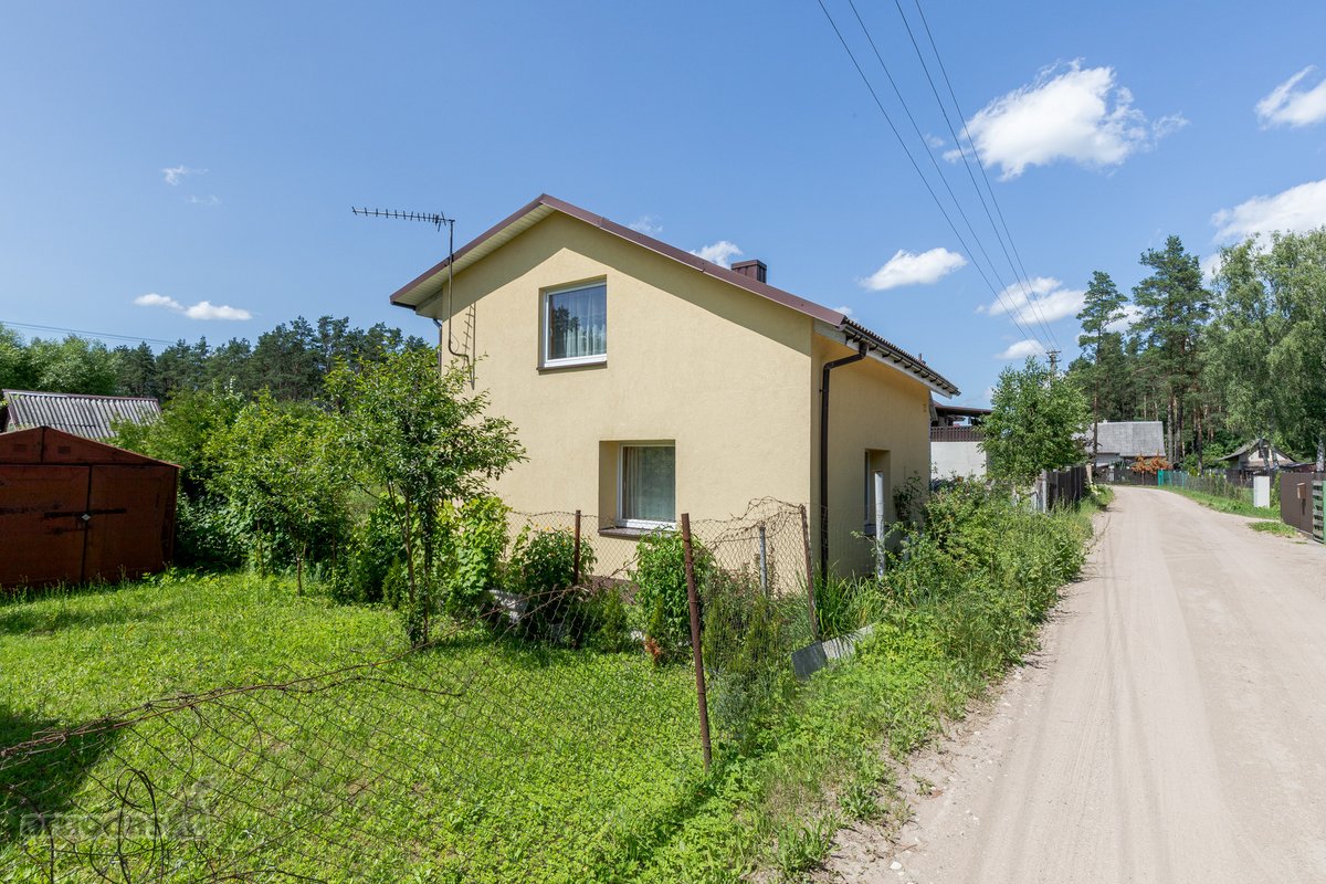 Parduodamas įrengtas, apšiltintas mūrinis