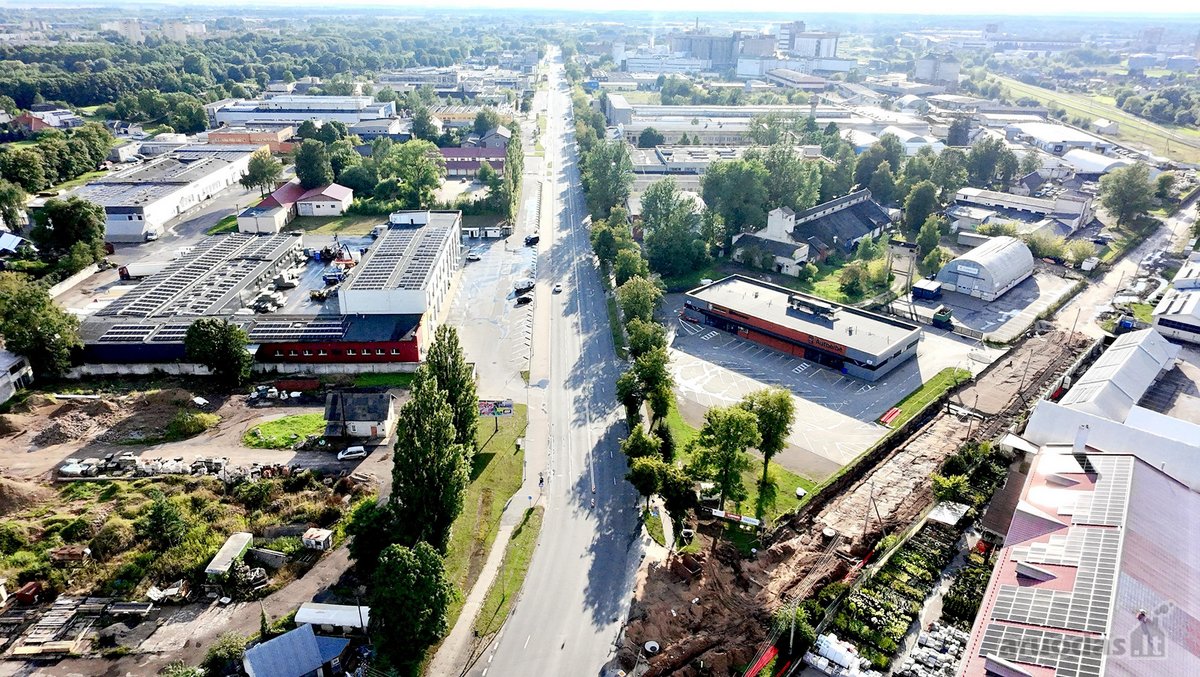 Yra vandentiekis, kanalizacija. Įvesta - nuotraukos Nr. 8