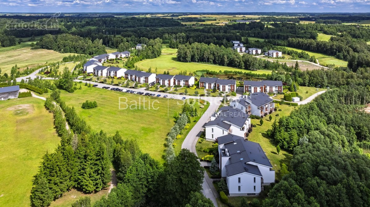 Prabangaus golfo aikštyne, apsuptame ežerų - nuotraukos Nr. 34