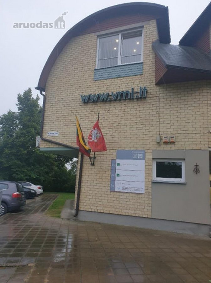 Nuomojamos trečiame pastato aukšte esančios - nuotraukos Nr. 2