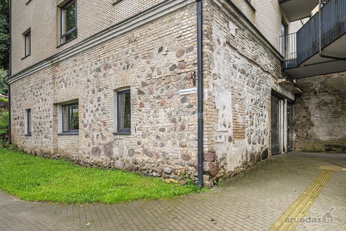 Parduodamos 196,10 m² komercinės patalpos - nuotraukos Nr. 3