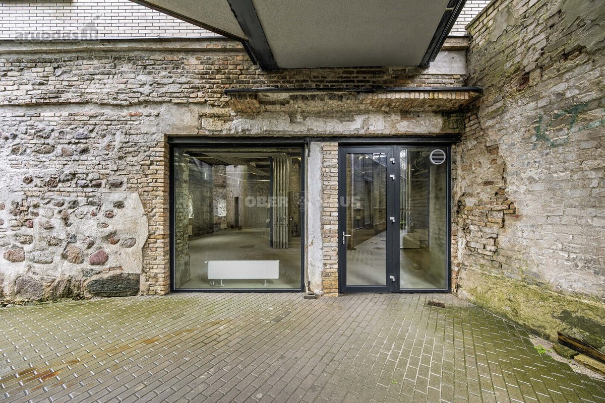 Parduodamos 196,10 m² komercinės patalpos - nuotraukos Nr. 4