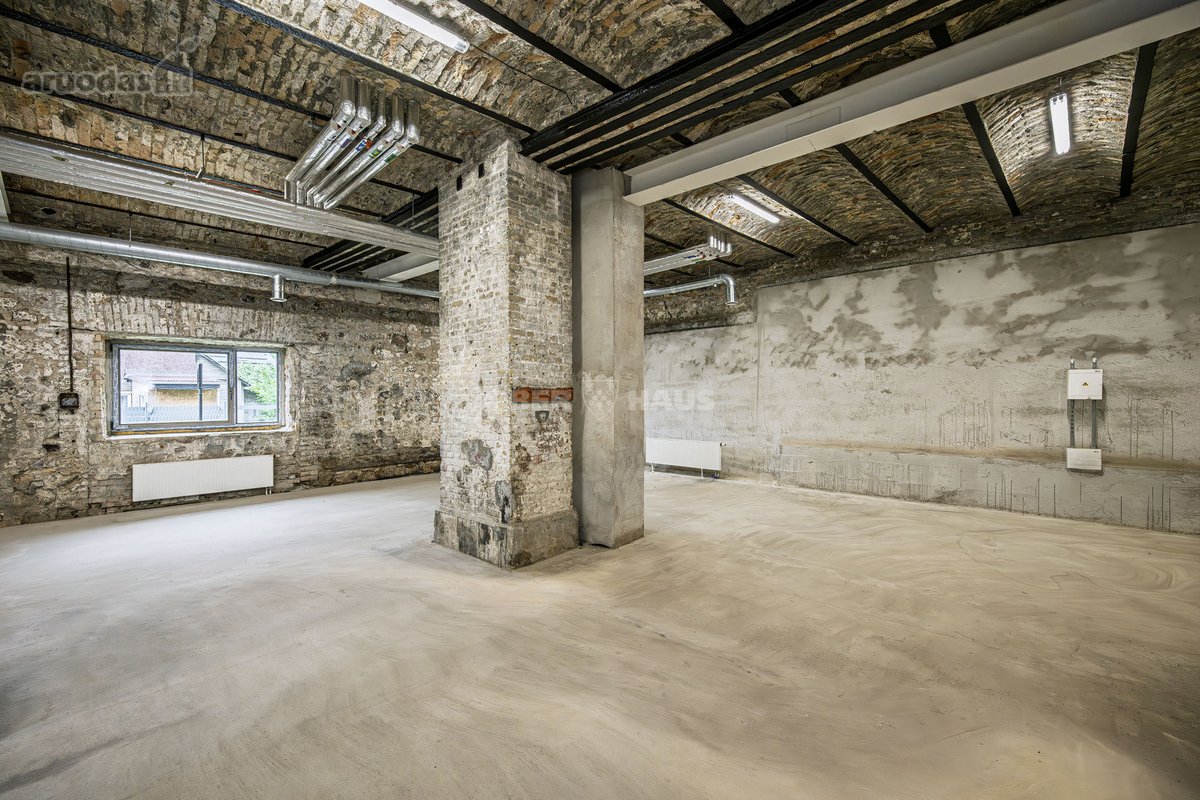 Parduodamos 196,10 m² komercinės patalpos - nuotraukos Nr. 11