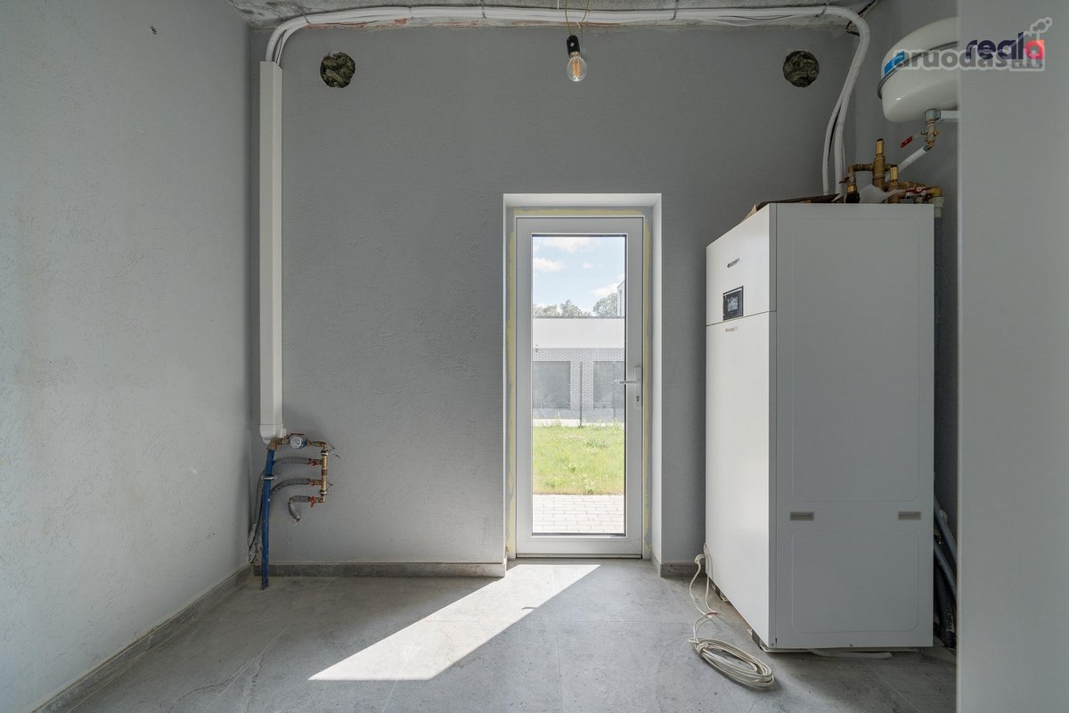 Parduodamas 148 kv. m, 2 aukštų butas su - nuotraukos Nr. 27