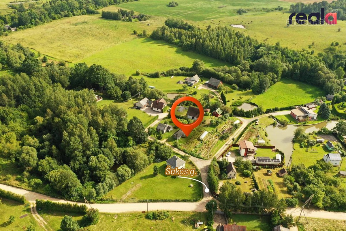 Atokiau nuo Kaišiadorių miesto parduodami du