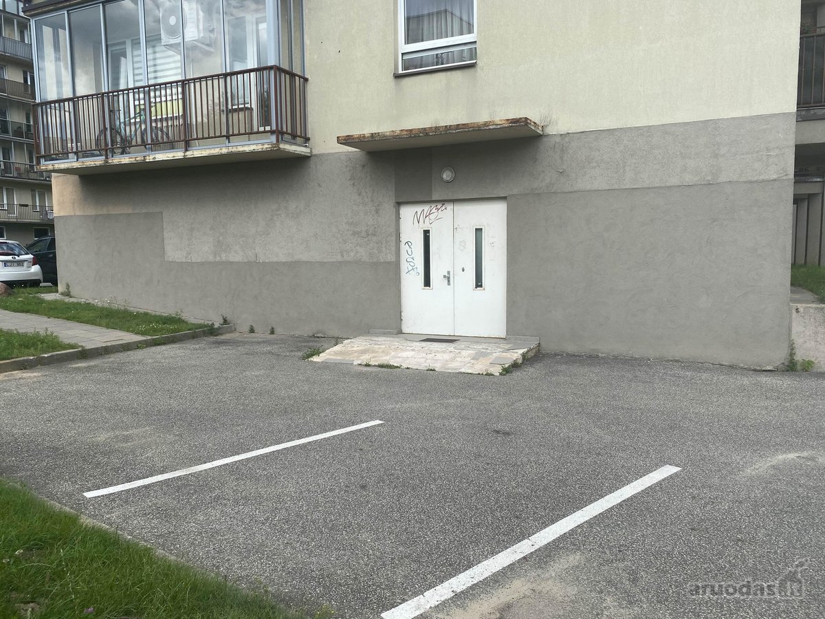 Nuomojamos 309 m² komercinės patalpos - nuotraukos Nr. 2