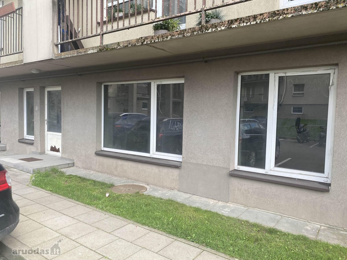 Nuomojamos 309 m² komercinės patalpos - nuotraukos Nr. 3