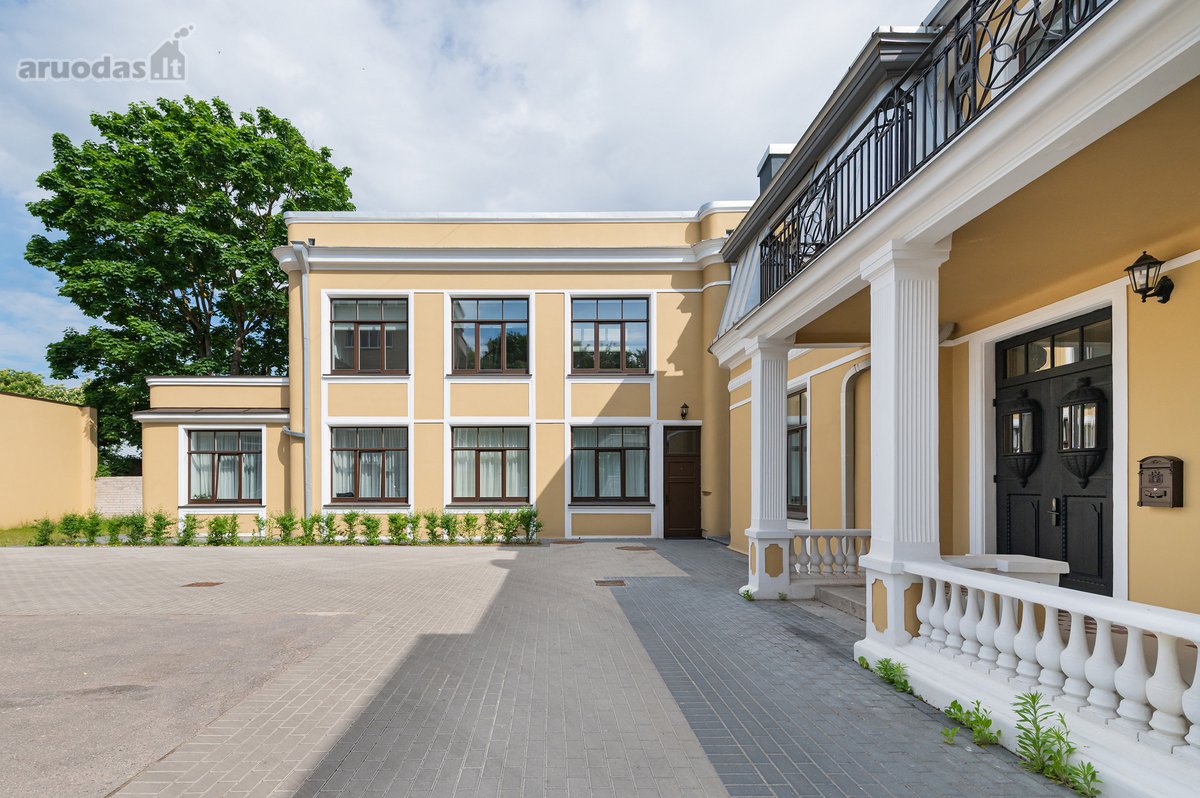 Parduodama istorinė tarpukario vila – buvusi