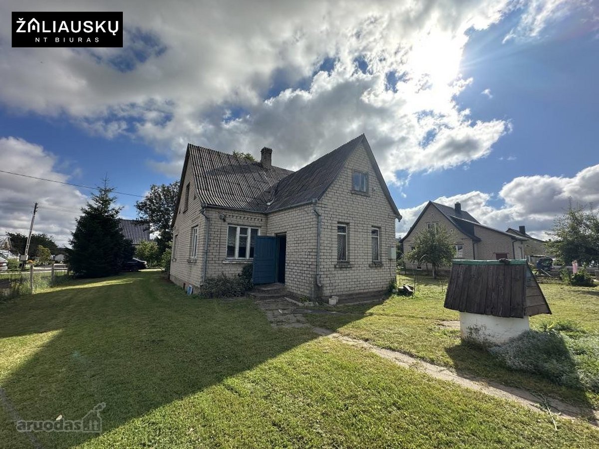 Raseinių rajone, Žibulių kaime, Alyvų gatvėje