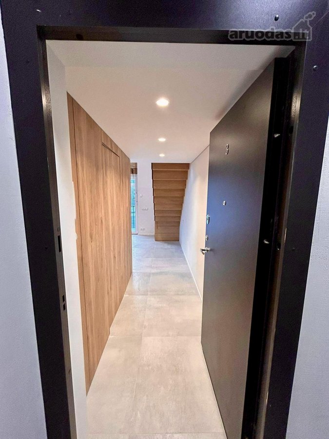 Išnuomojamas jaukus, architektūriškai - nuotraukos Nr. 9