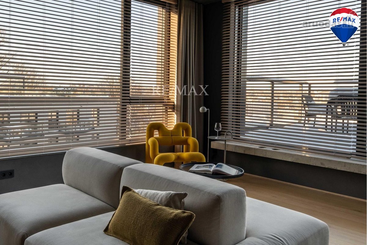 Discover modern living in this beautifully - nuotraukos Nr. 2