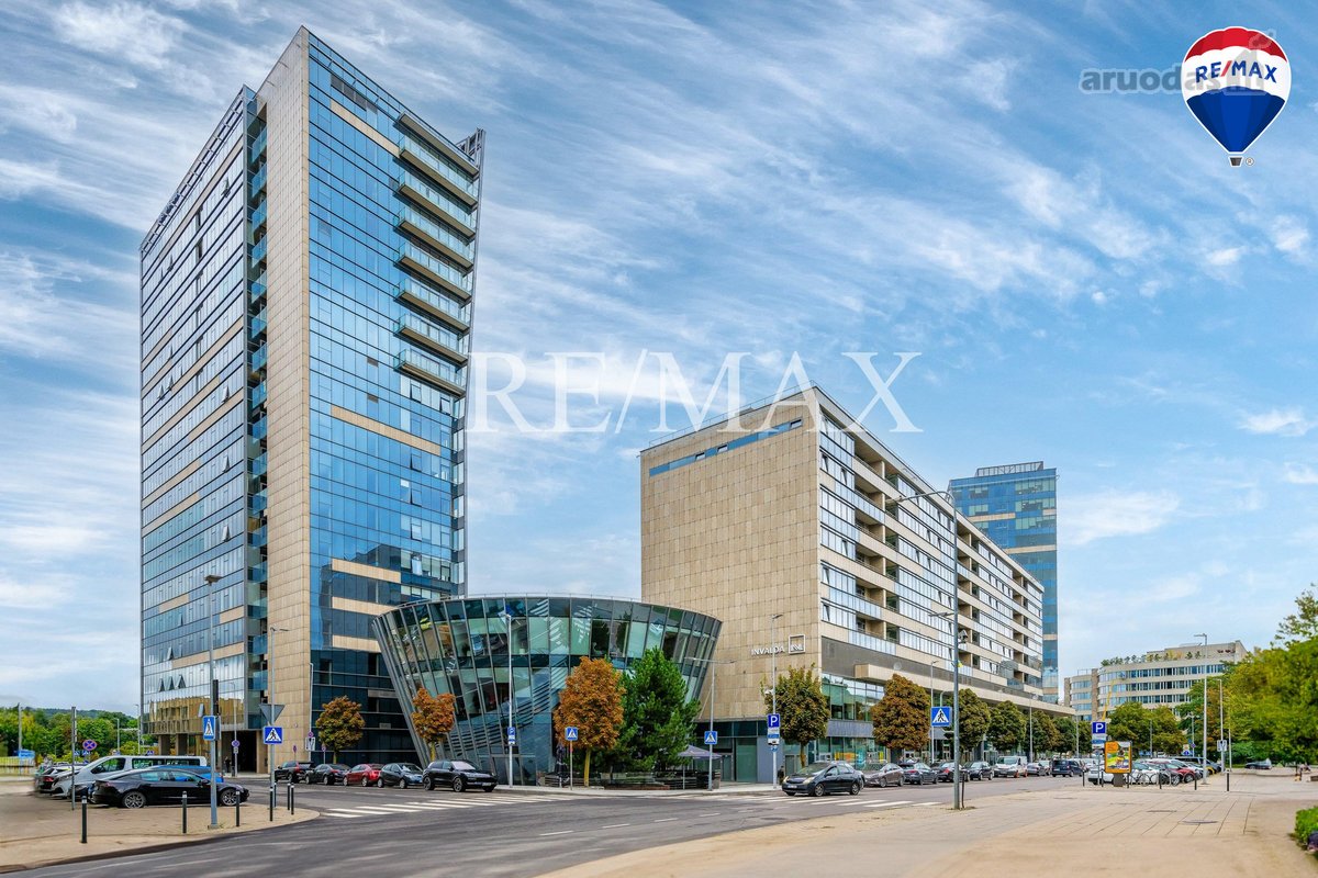 Prestigious, EXClusive Office with a very