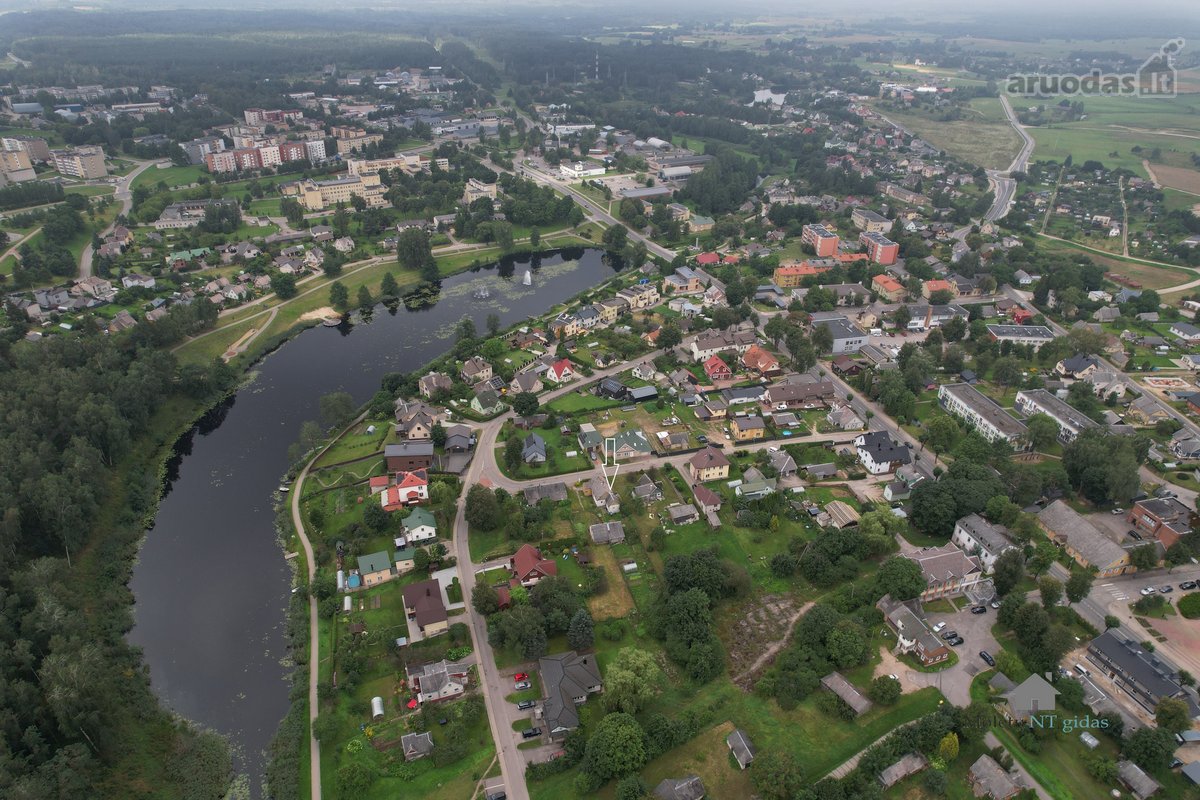 Puse Namo Su 6,7 Aro Sklypu Molėtų Centre, - nuotraukos Nr. 11