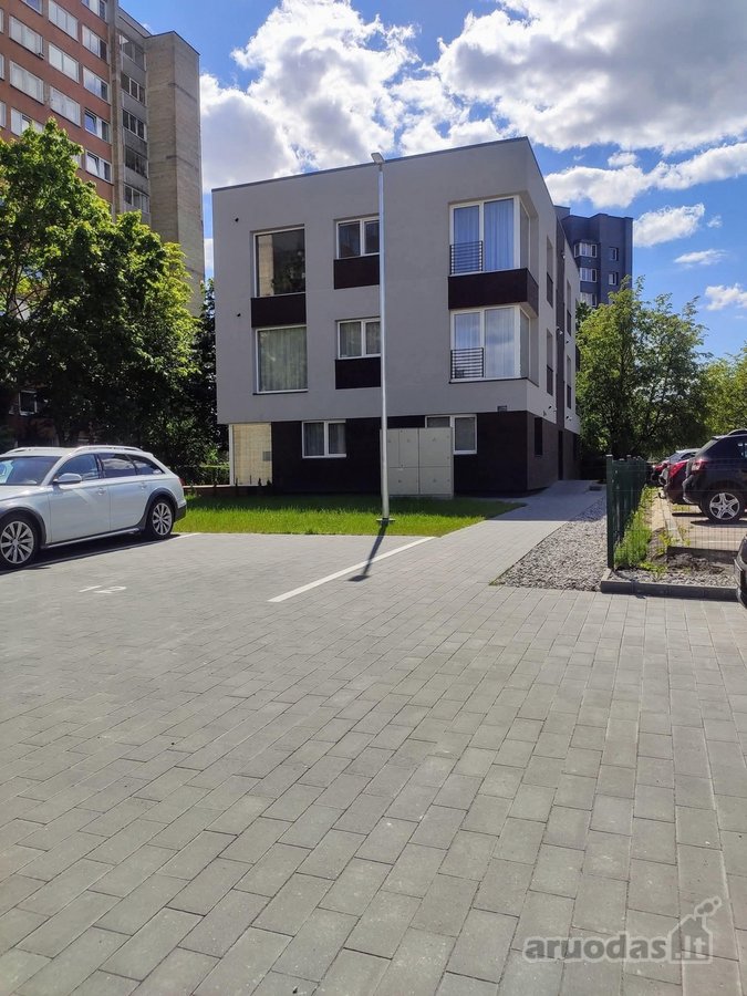 Nuomojamas šviesus ir jaukus vieno kambario - nuotraukos Nr. 11