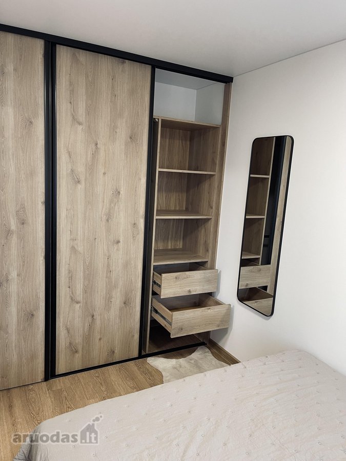 Išnuomojamas suremontuotas dviejų kambarių - nuotraukos Nr. 10