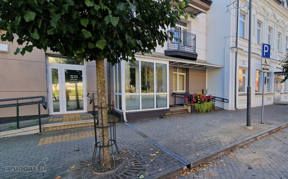 Išnuomojamos 67,26 m² komercinės patalpos