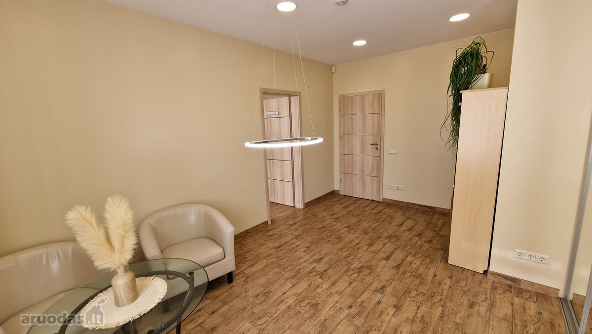 Išnuomojamos 67,26 m² komercinės patalpos - nuotraukos Nr. 3