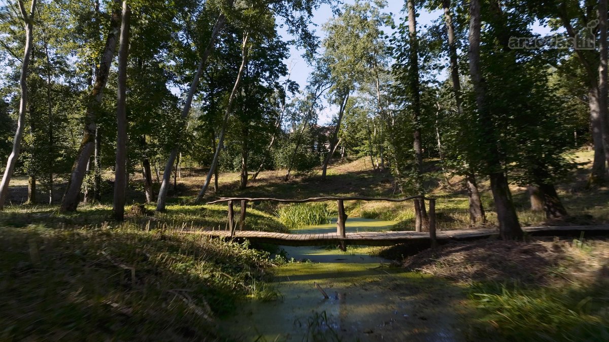 Parduodami Du Žemės Sklypai Išskirtinėje Vietoje 