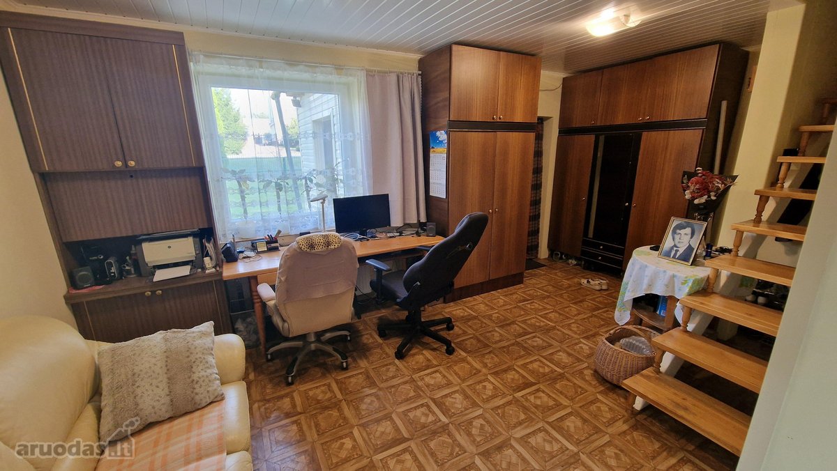 Parduodamas erdvus ir jaukus 2 aukštų namas - nuotraukos Nr. 18