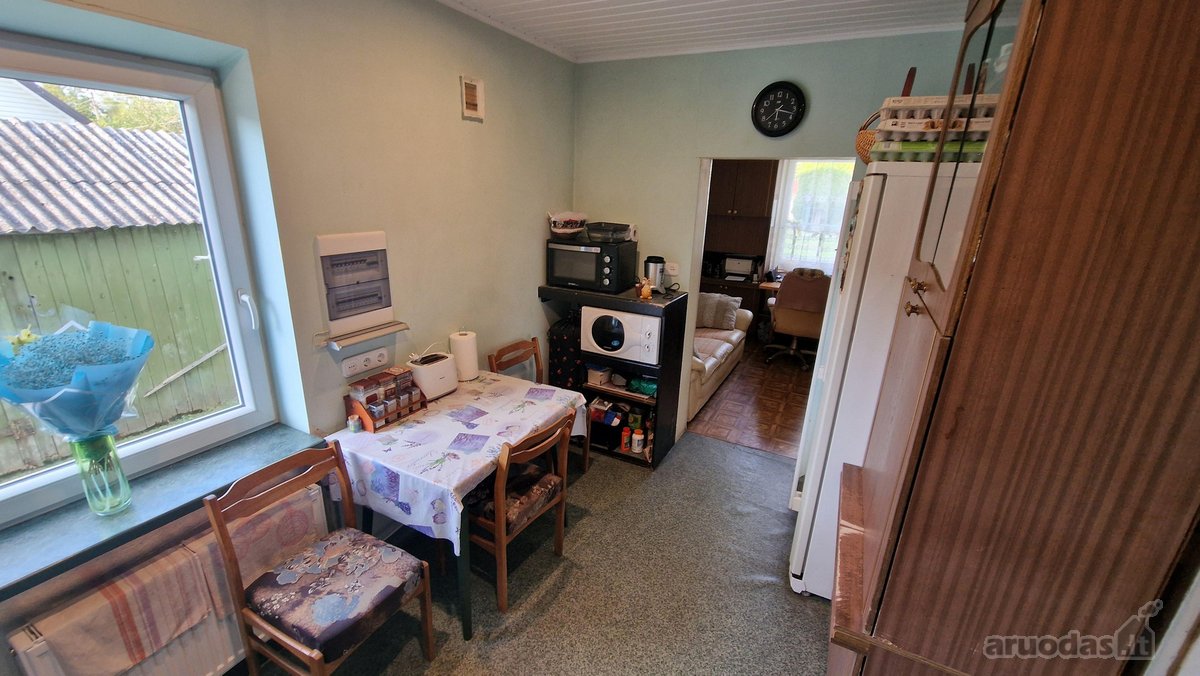 Parduodamas erdvus ir jaukus 2 aukštų namas - nuotraukos Nr. 22