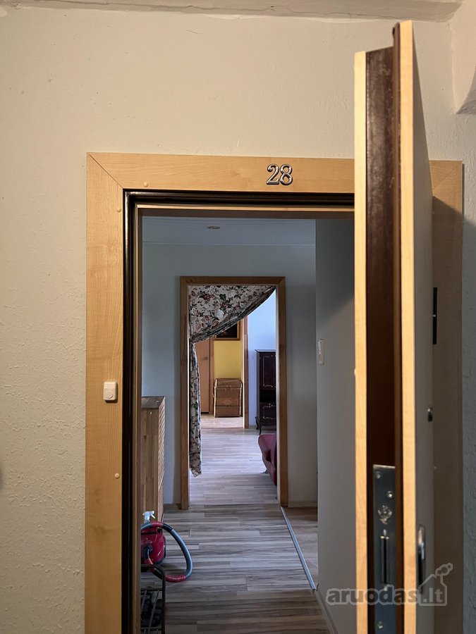 Nuomojamas šiltas ir jaukus 3k.butas - nuotraukos Nr. 11
