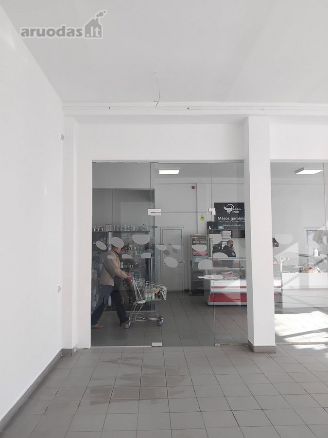 Išnuomojamos patalpos prie pat įėjimo į - nuotraukos Nr. 7