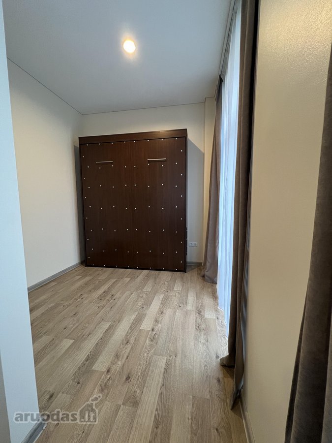 Išnuomojamas 1,5 kambario butas Naujininkuose - nuotraukos Nr. 5